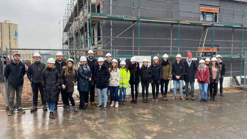 Studierende zu Besuch auf der Baustelle